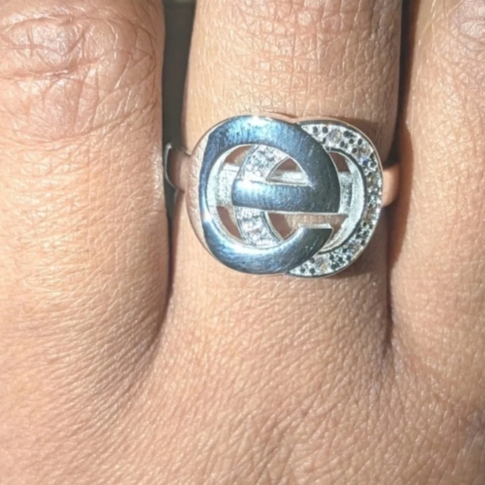 High Quality Women's Circles Belted Buckle Signature Zirconia 925Silver Ring Sz8